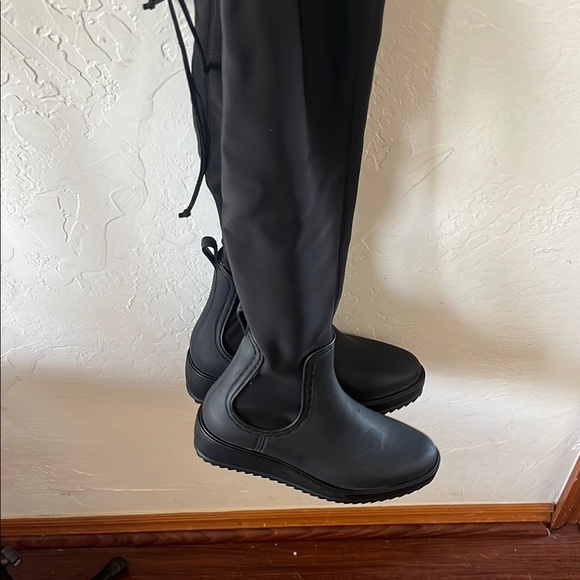 Steve Madden Black Monsoon Boots Sz 7 - Picture 5 of 6